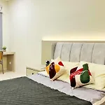 Bliss Stay Ipoh - 12 Pax